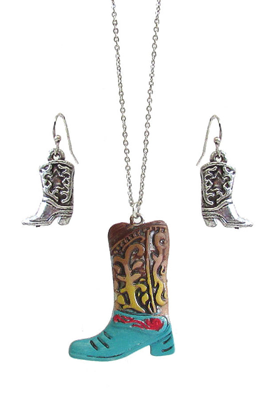 PAINTED COWBOY BOOT PENDANT NECKLACE SET-0